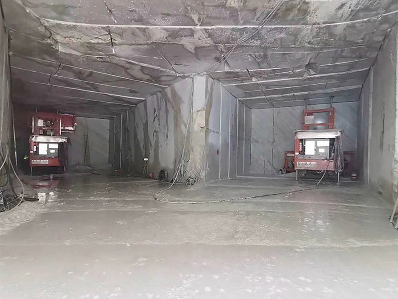 A sawn marble chamber inside the mine